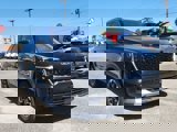 New 2025 Kia Sorento S image 2