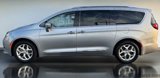 Used 2019 Chrysler Pacifica Limited image 2