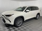 Certified 2024 Toyota Grand Highlander AWD image 3