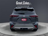New 2025 Toyota Highlander Platinum image 4