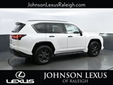 New 2025 Lexus LX 700h Overtrail image 5