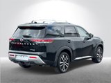 Used 2024 Nissan Pathfinder Platinum w/ Cargo Package image 5