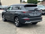 New 2025 Mitsubishi Outlander SEL image 5