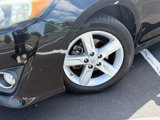 Used 2014 Toyota Camry SE image 2