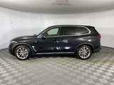 Used 2025 BMW X5 xDrive50e w/ Premium Package image 5