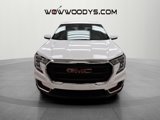 Used 2024 GMC Terrain SLE image 3