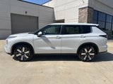 New 2025 Mitsubishi Outlander SE image 4