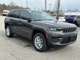 New 2025 Jeep Grand Cherokee Laredo image 5