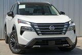 Used 2024 Nissan Rogue Platinum image 2