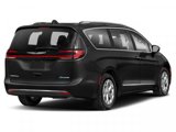 Used 2022 Chrysler Pacifica Touring-L image 4