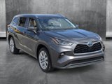Used 2023 Toyota Highlander Limited image 3
