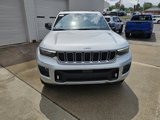 New 2025 Jeep Grand Cherokee Overland image 2