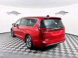 New 2025 Chrysler Pacifica Select image 6