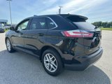 Used 2023 Ford Edge SEL image 3