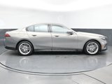 Used 2024 BMW 530i xDrive image 3