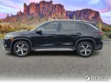 New 2025 Volkswagen Tiguan SE image 3