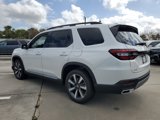 New 2025 Honda Pilot Touring image 3