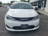 Used 2018 Chrysler Pacifica Touring Plus w/ Tire & Wheel Group image 4