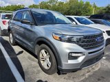 Used 2023 Ford Explorer XLT w/ Equipment Group 202A image 3