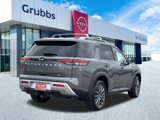 New 2025 Nissan Pathfinder SL w/ SL Premium Package image 3