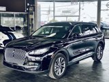 Used 2024 Lincoln Corsair AWD w/ Equipment Group 101A image 5