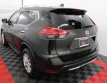 Used 2017 Nissan Rogue SV image 5