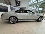 New 2025 Bentley Flying Spur Plug-In Hybrid image 5