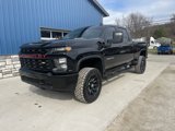 Used 2020 Chevrolet Silverado 2500 Custom w/ Custom Value Package image 3