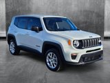 Used 2023 Jeep Renegade Latitude image 3