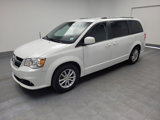 Used 2020 Dodge Grand Caravan SXT image 2