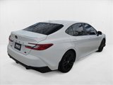 Used 2025 Toyota Camry SE image 5