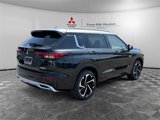 New 2025 Mitsubishi Outlander SEL image 5