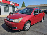 Used 2010 Ford Focus SE image 2
