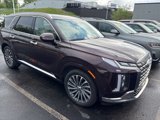 Used 2024 Hyundai Palisade Calligraphy image 2
