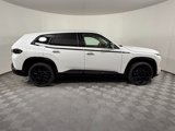 New 2025 BMW XM image 2