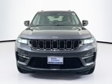 Used 2023 Jeep Grand Cherokee Limited image 2