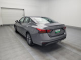 Used 2024 Nissan Altima 2.5 SV image 5