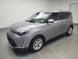Used 2023 Kia Soul S image 2