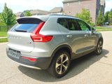 Used 2025 Volvo XC40 B5 Plus image 4