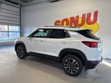 New 2025 Chevrolet TrailBlazer LT w/ Convenience Package image 2