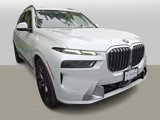 Used 2025 BMW X7 xDrive40i w/ Executive Package image 2