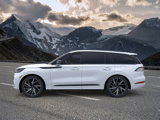 New 2025 Lincoln Aviator Black Label image 3