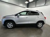 Used 2018 Chevrolet Trax LT w/ LT Convenience Package image 2