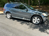 Used 2011 Mercedes-Benz GL 450 4MATIC image 3