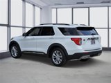 Used 2022 Ford Explorer XLT w/ Equipment Group 202A image 4