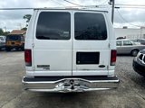 Used 2006 Ford E-350 and Econoline 350 Extended Wagon Super Duty image 4