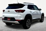 Used 2024 Chevrolet TrailBlazer LT w/ LT Cold Weather Package image 2