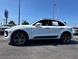 Used 2023 Porsche Macan image 5