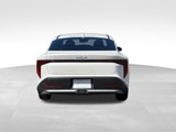Used 2025 Kia K4 LX image 4