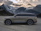 New 2025 Lincoln Aviator Reserve w/ Luxury Package image 3